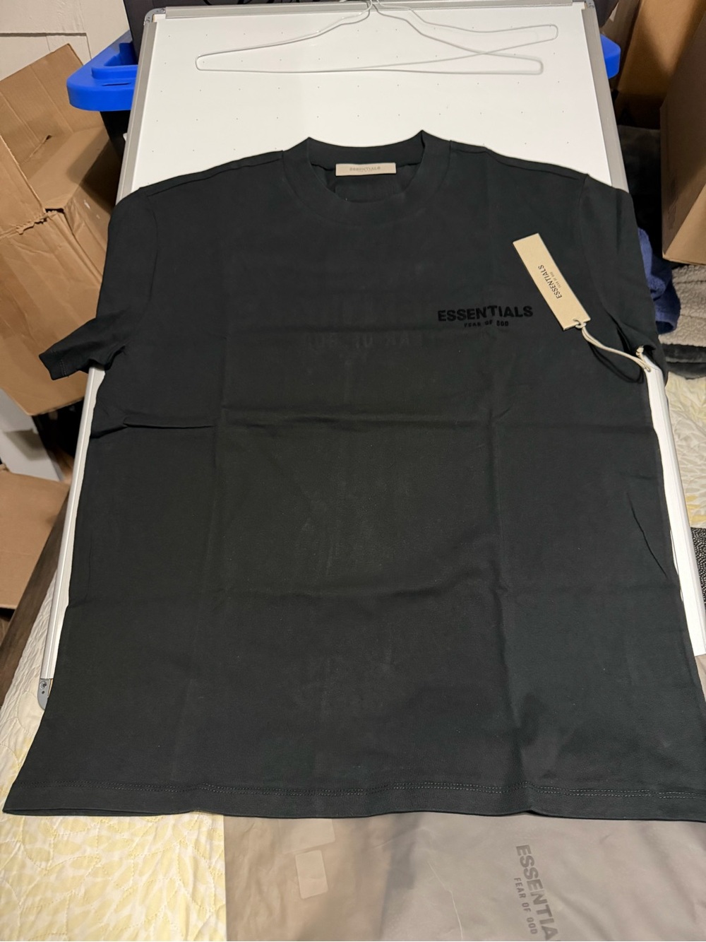 ESSENTIALS Black Minimal Logo Short-Sleeve Tee